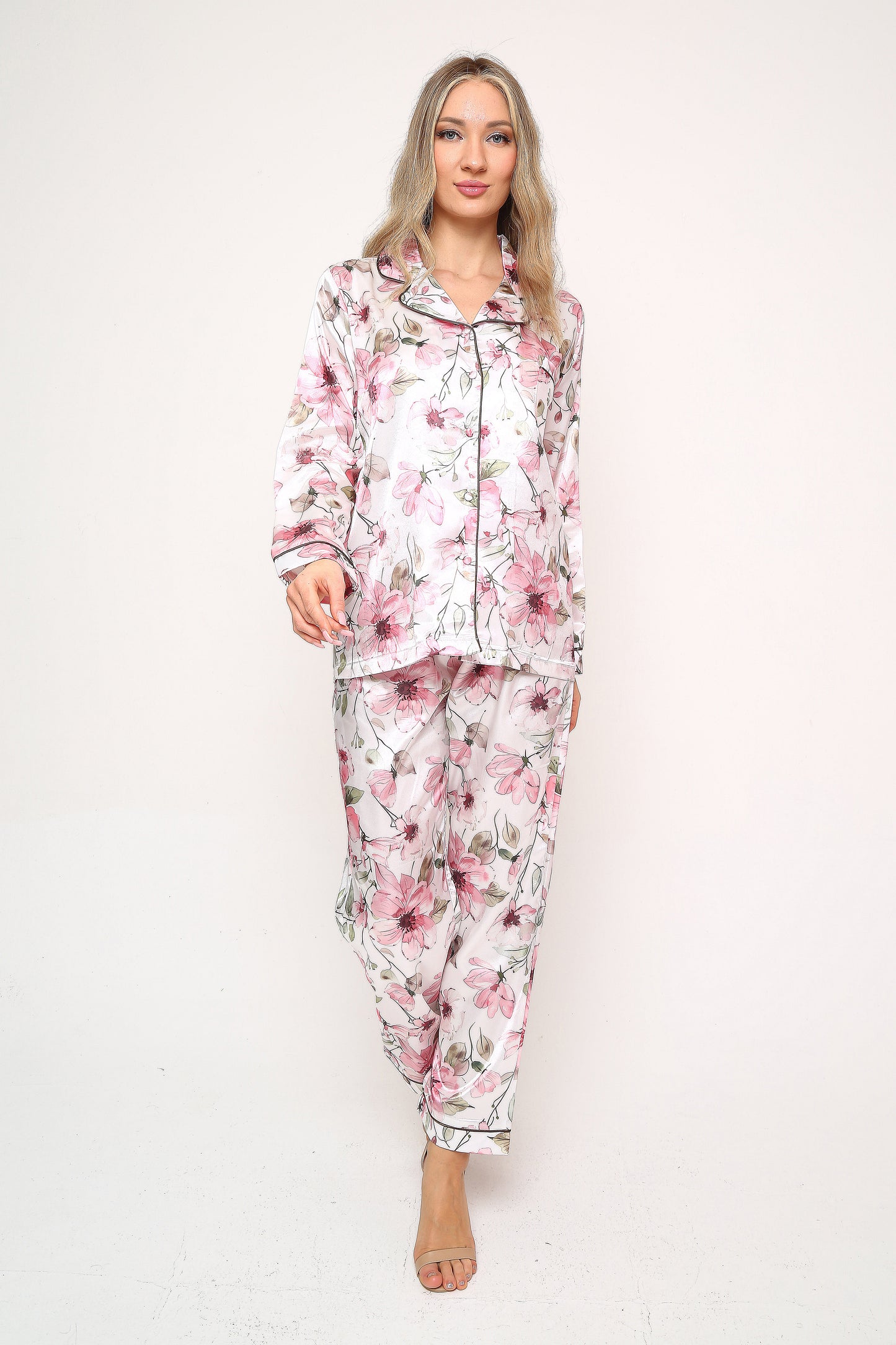 Silk Bloom – Saten Pijama Takımı