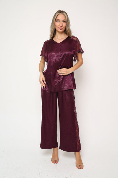Elegant Touch – Saten Pijama Takımı